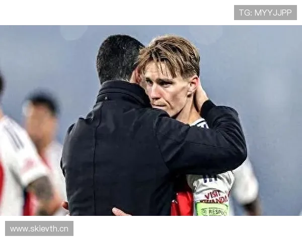 厄德高与贝林厄姆：新生代中场核心数据与战术角色对比