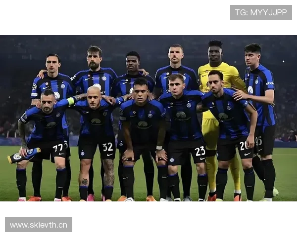 曼城防守稳定性出现波动,球队近期状态起伏对其争冠形势形成影响 曼城防守稳定性出现波动,球队近期状态起伏对其争冠形势形成影响