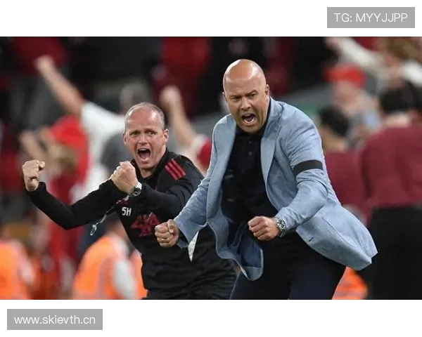 利物浦防线频频被打穿,表面是防守漏洞,实则是压迫体系彻底崩了 利物浦防线频频被打穿,表面是防守漏洞,实则是压迫体系彻底崩了