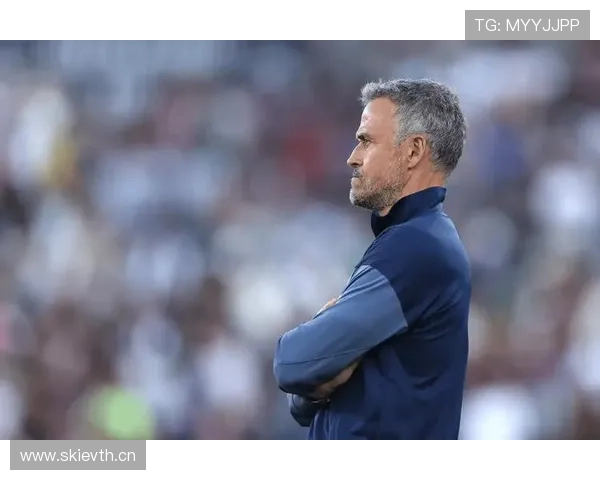 巴黎圣日耳曼防线频频被打穿，体系漏洞成当前防守困境主因